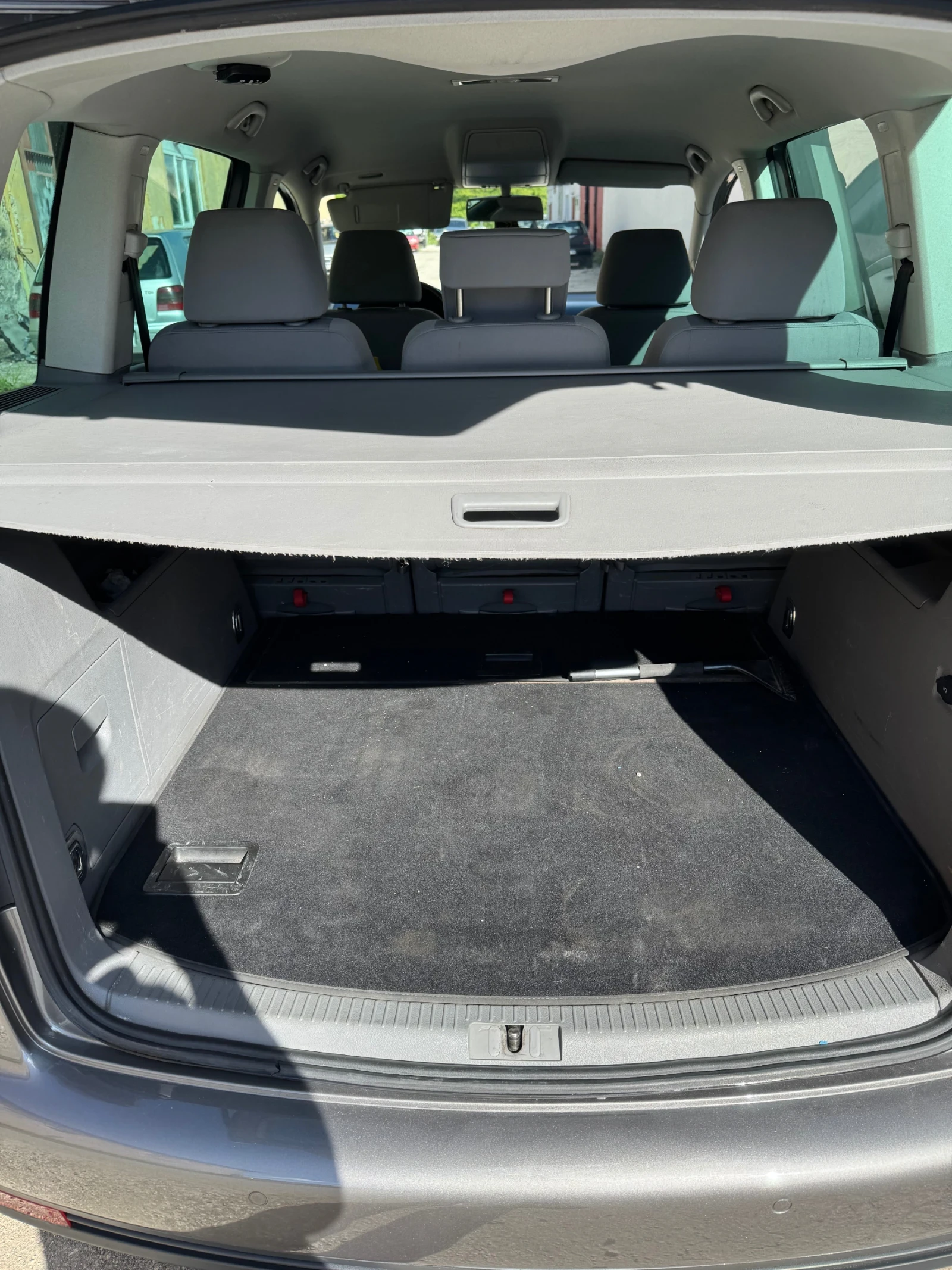 VW Touran 1.9TDI DSG BLS | Mobile.bg � ����������� 6