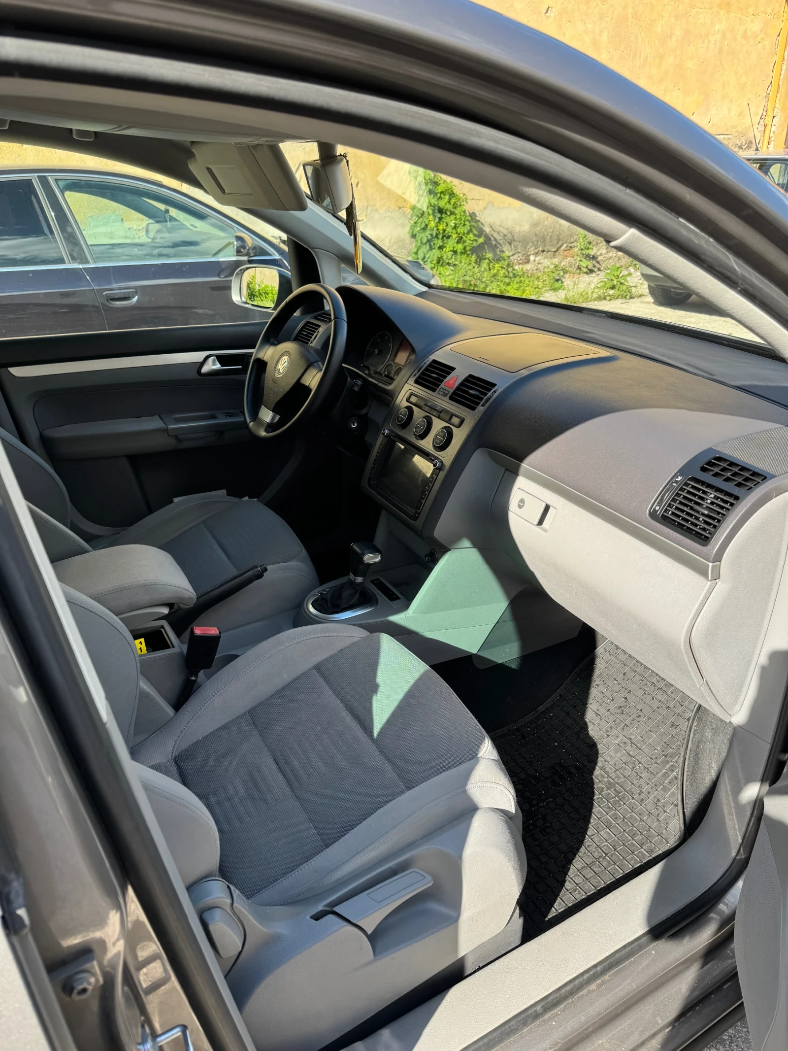 VW Touran 1.9TDI DSG BLS | Mobile.bg � ����������� 10