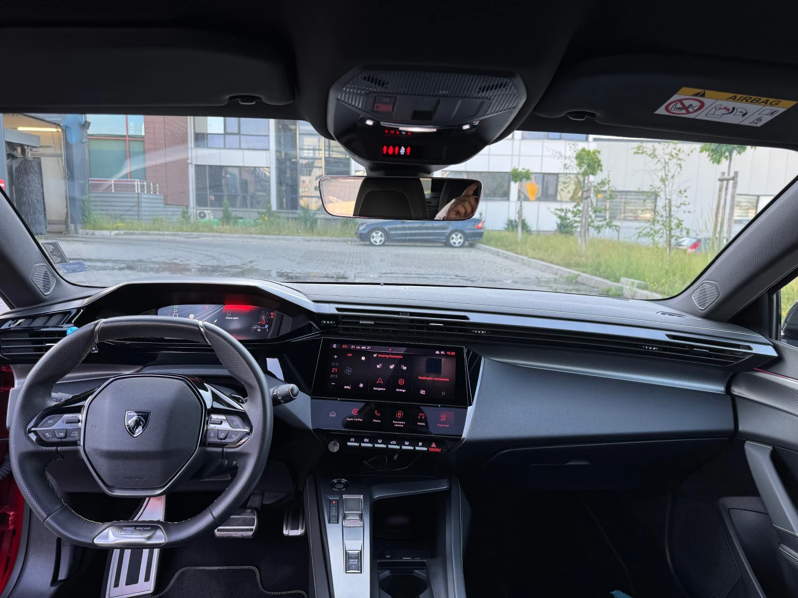 Peugeot 308 SW 1.5 BlueHDI GT Pack, снимка 13 - Автомобили и джипове - 55087409