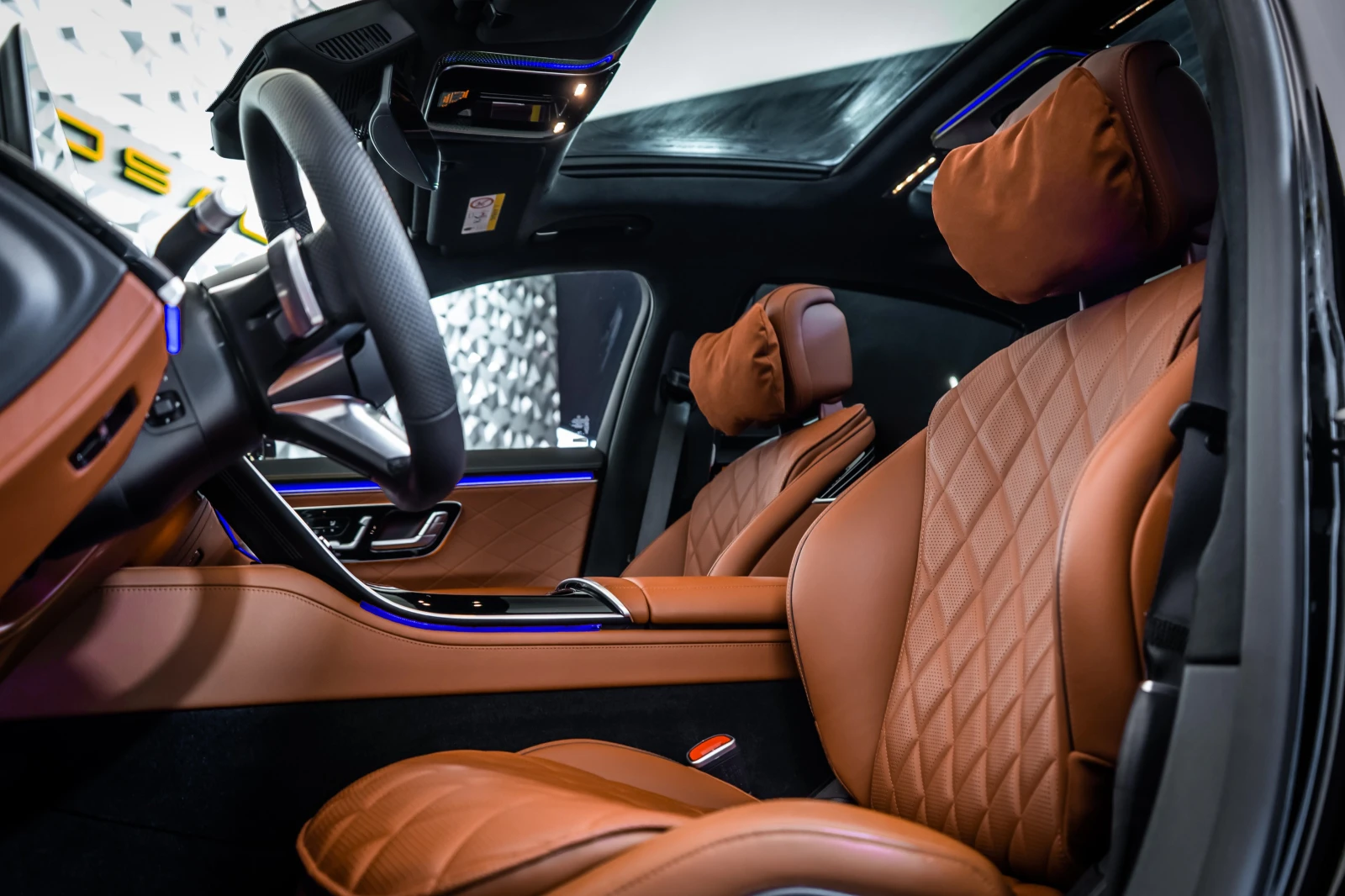 Mercedes-Benz S 450 d L 4M AMG* Pano* Burm* 360, снимка 12 - Автомобили и джипове - 55103724