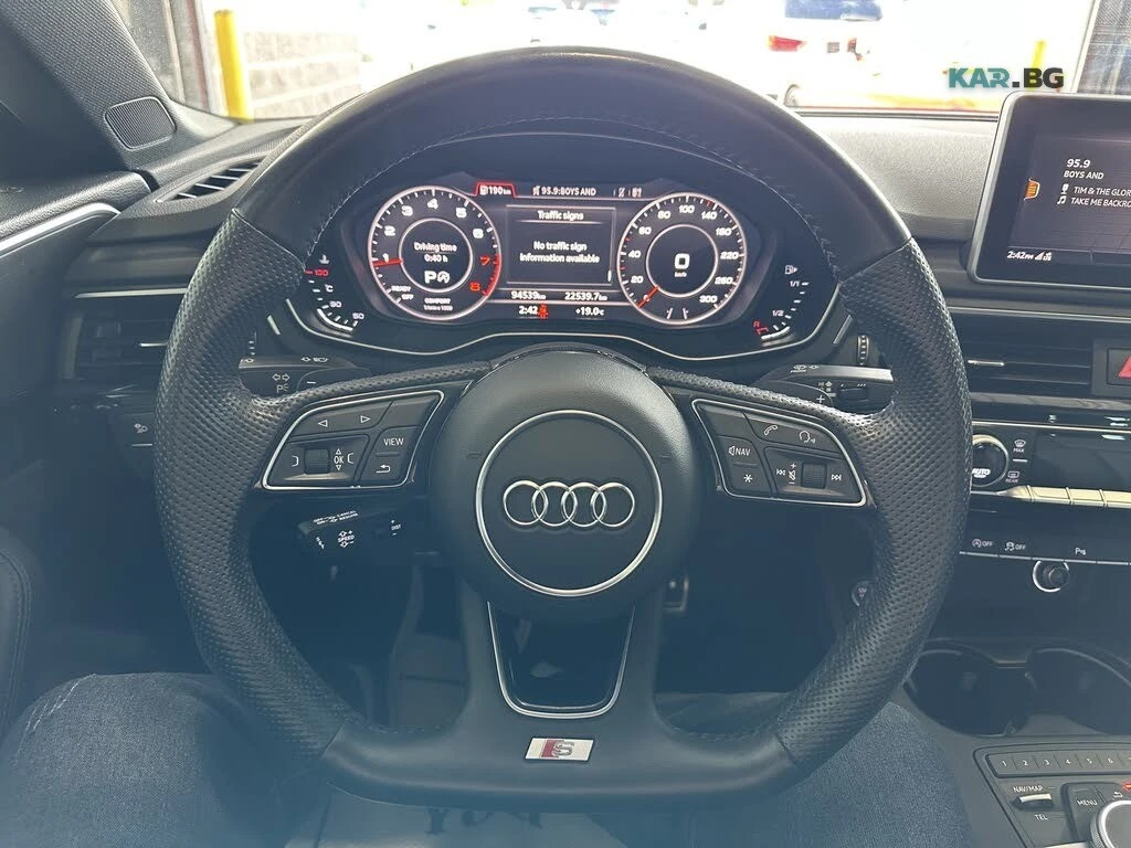 Audi A5 * TECHNIK* * HeadUp* AвтоКредит* (ЦЕНА ДО БГ), снимка 16 - Автомобили и джипове - 55108180