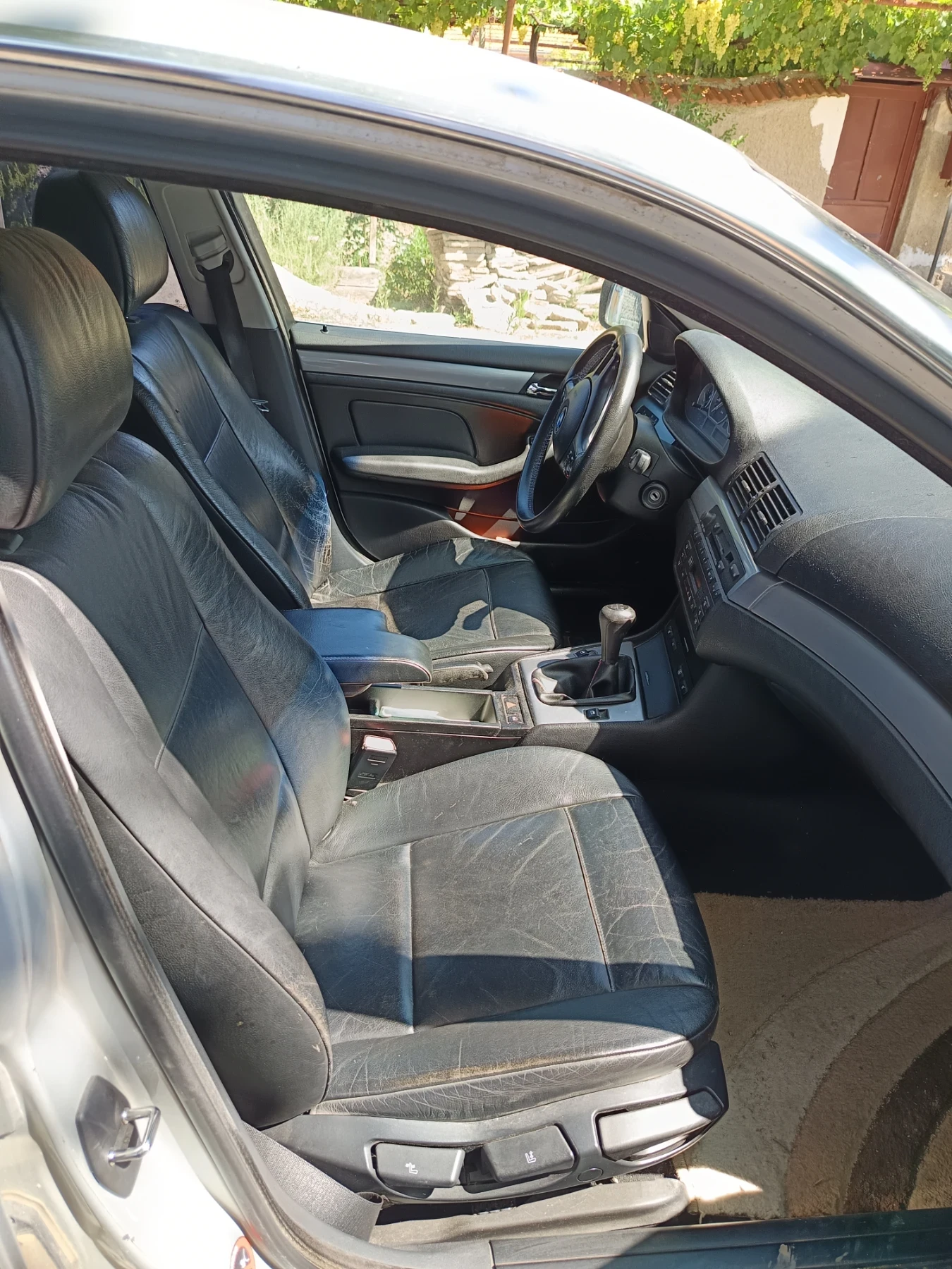 BMW 320, снимка 12 - Автомобили и джипове - 55404106