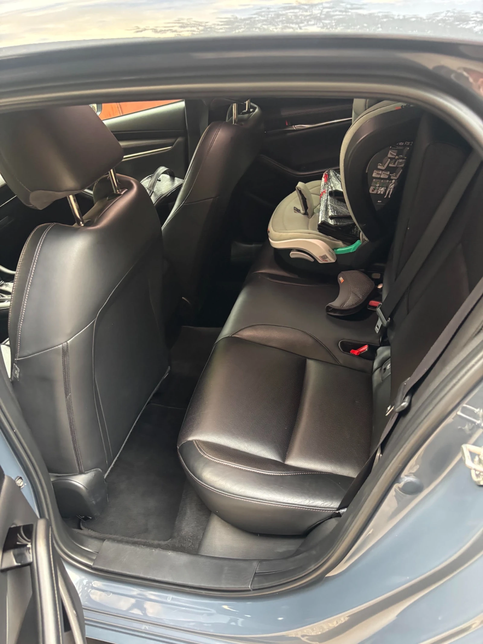 Mazda 3 Skyactiv X, снимка 6 - Автомобили и джипове - 55734950