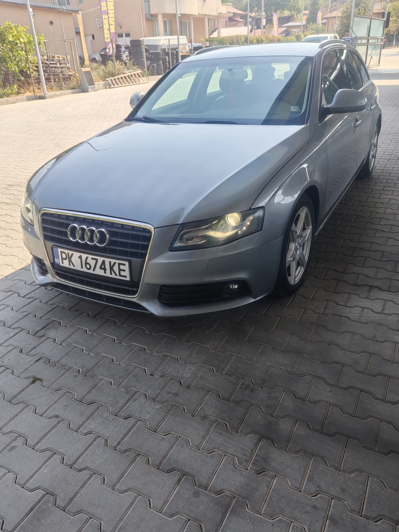 Audi A4