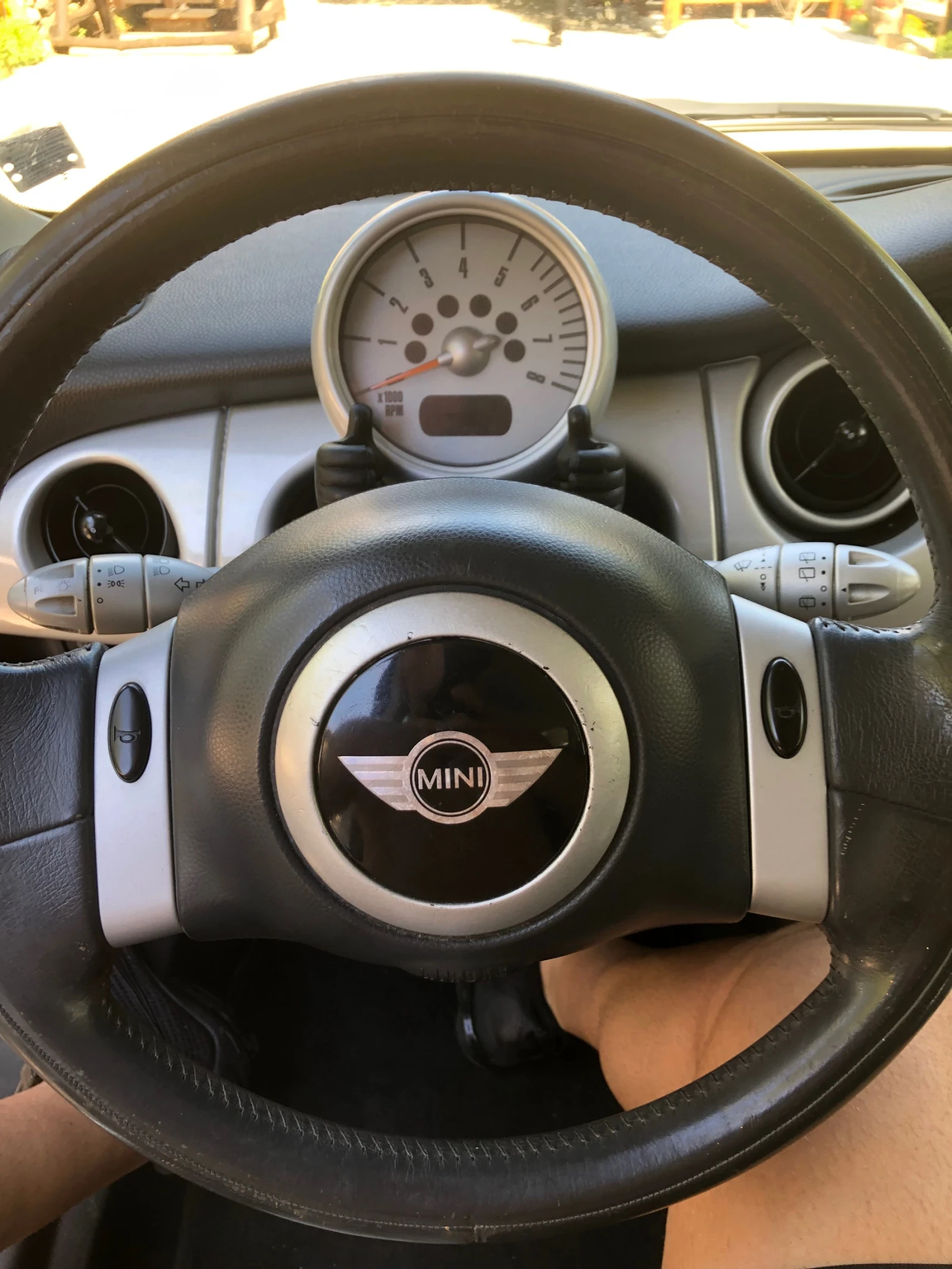 Mini Cooper 1.6 16v, снимка 9 - Автомобили и джипове - 55950870