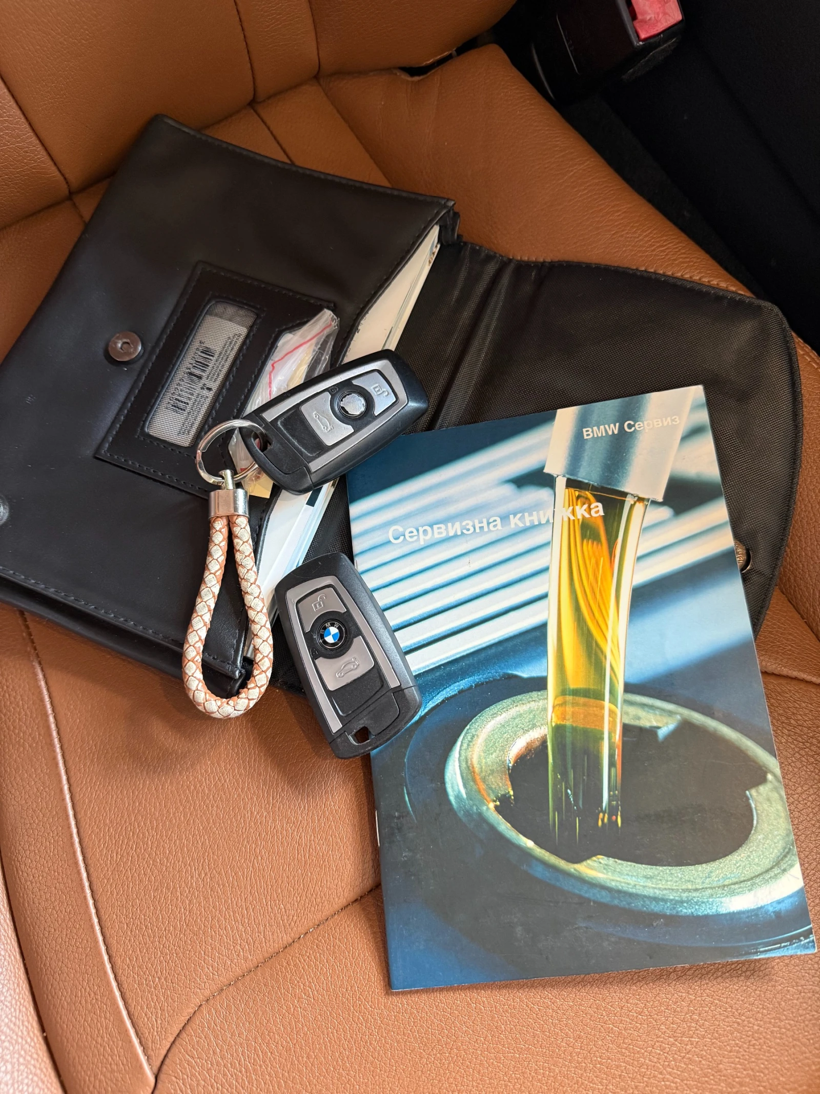 BMW 320 Luxury/Harman/Kardon, снимка 9 - Автомобили и джипове - 55952500