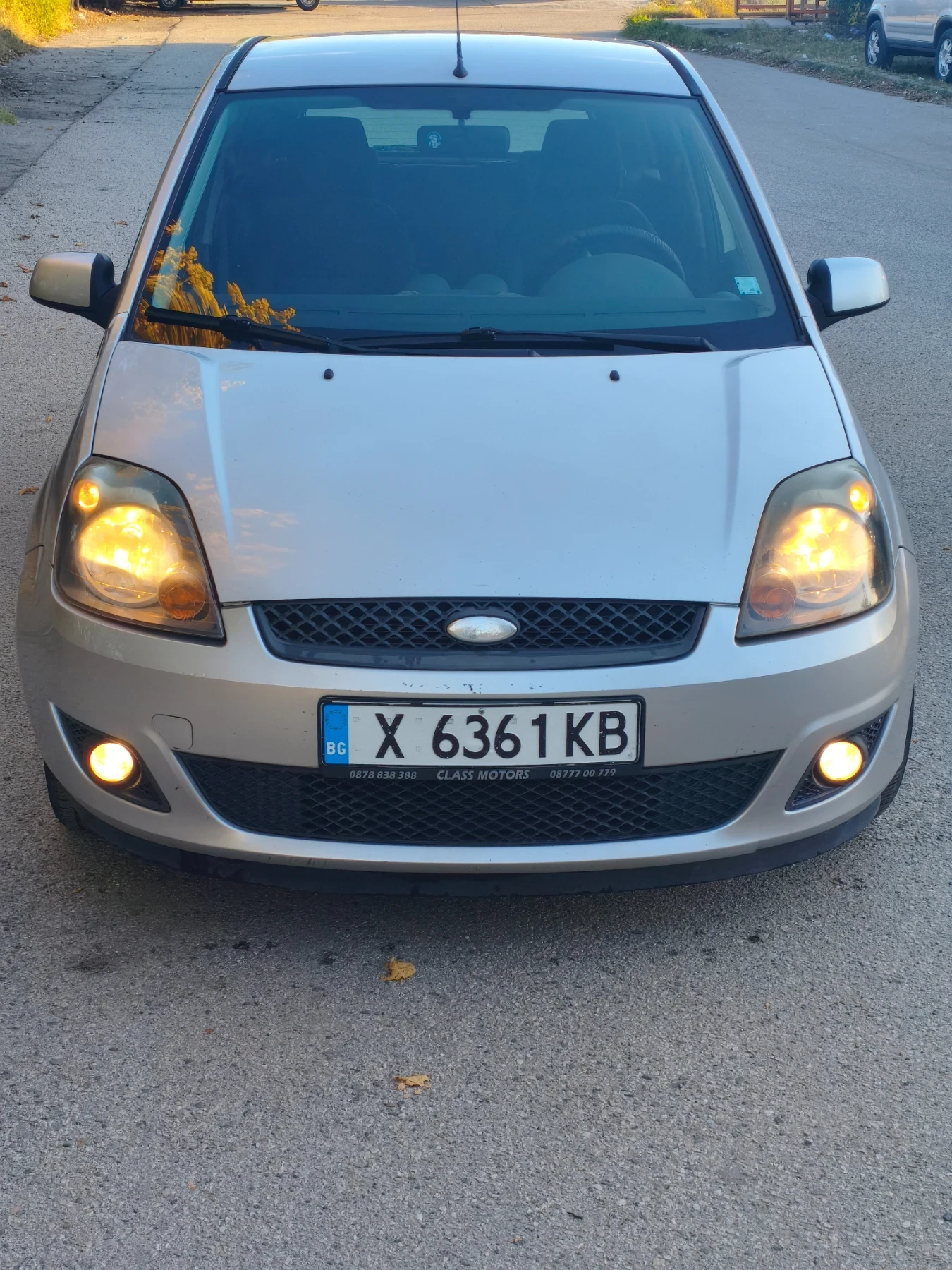 Ford Fiesta, снимка 4 - Автомобили и джипове - 56378211