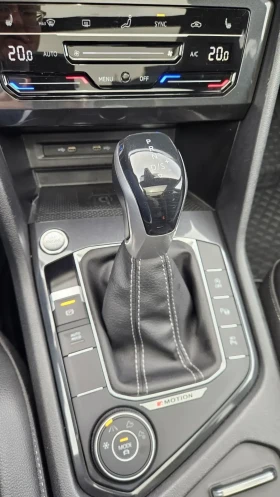 VW Tiguan R-Line 2.0 TDI SCR 4MOTION Гаранционен, снимка 11