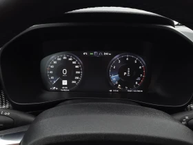 Volvo XC40 T5 R-Design AWD - 24300 € / 47526.67 лв. - 61412039 8