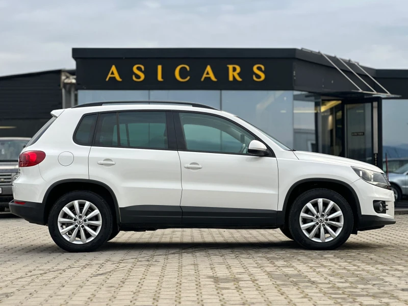VW Tiguan / FACELIFT / GAS / PANO / , снимка 6 - Автомобили и джипове - 53165437