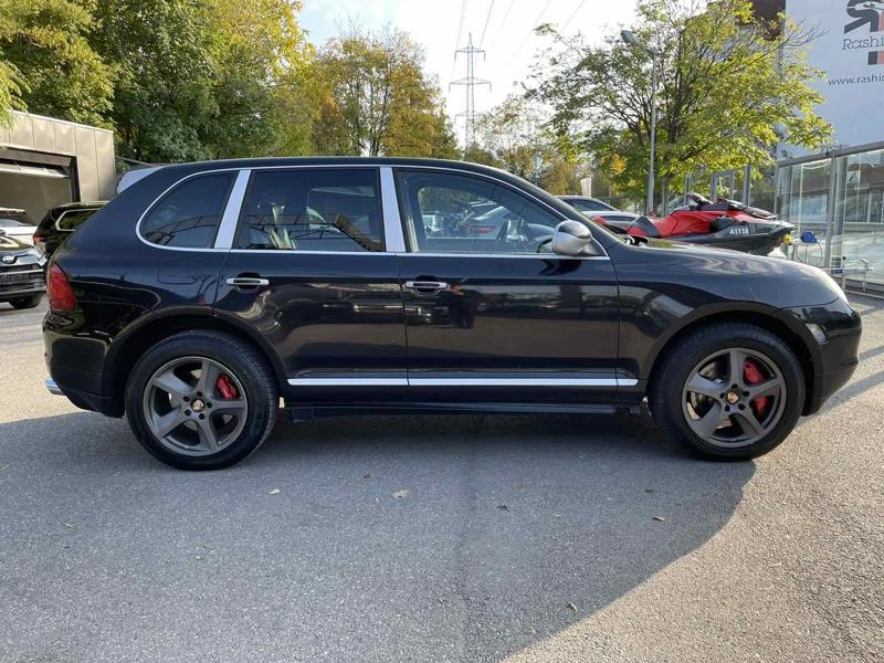 Porsche Cayenne TURBO S, снимка 6 - Автомобили и джипове - 34575004