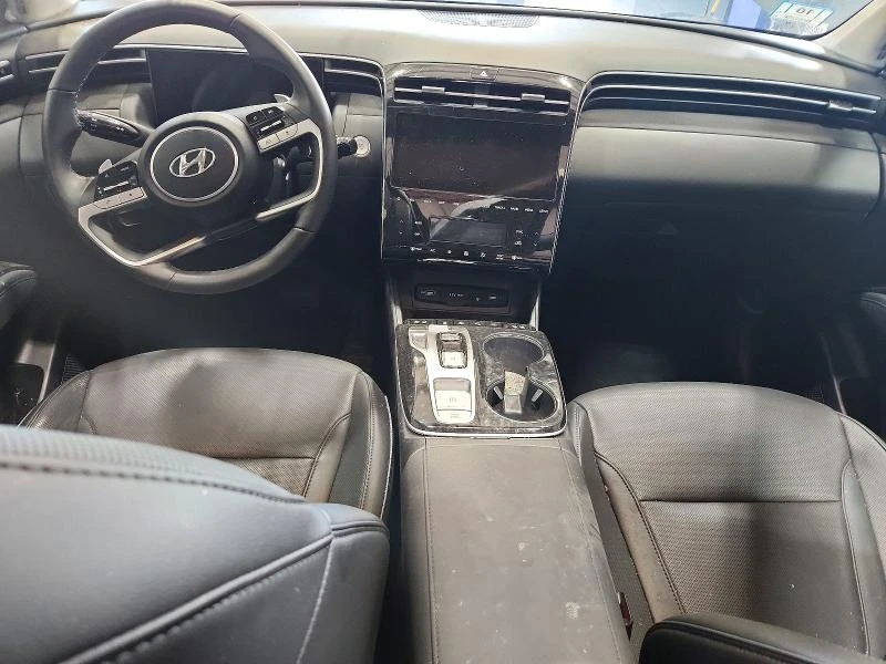 Hyundai Tucson, снимка 8 - Автомобили и джипове - 54707265