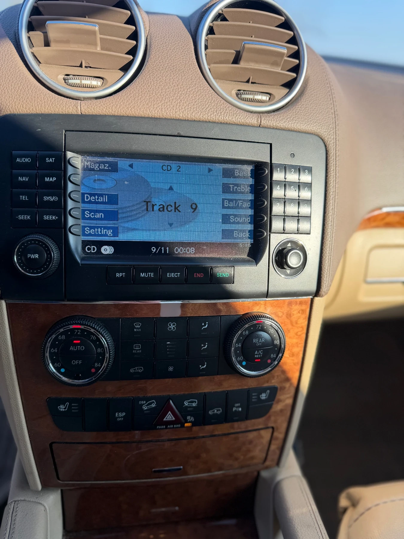 Mercedes-Benz GL 450, снимка 8 - Автомобили и джипове - 53725160