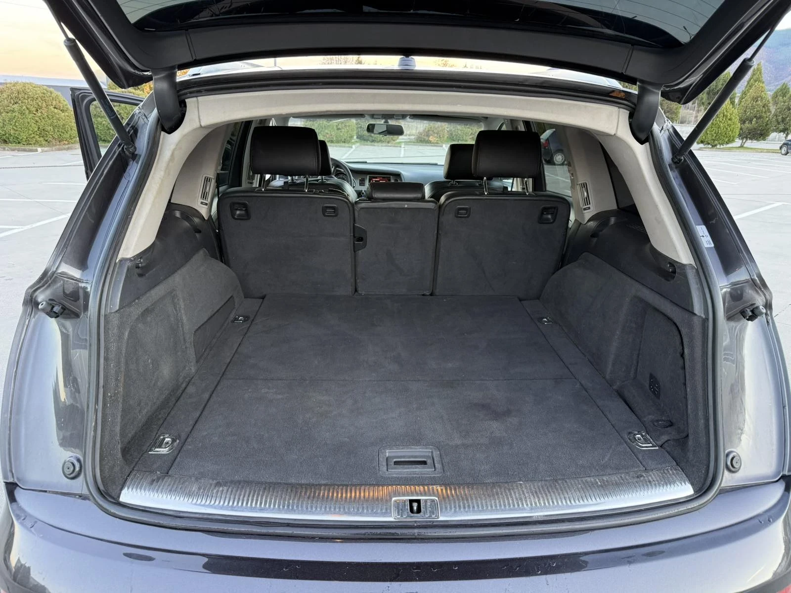 Audi Q7 4.2TDI-QUATTRO/БАРТЕР/ЛИЗИНГ! , снимка 17 - Автомобили и джипове - 53748228