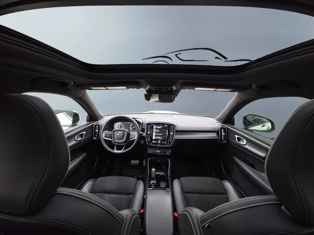 Volvo XC40 T5 R-Design AWD, снимка 5 - Автомобили и джипове - 53778595