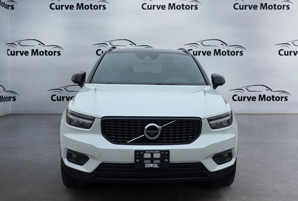 Volvo XC40 T5 R-Design AWD, снимка 3 - Автомобили и джипове - 53778595