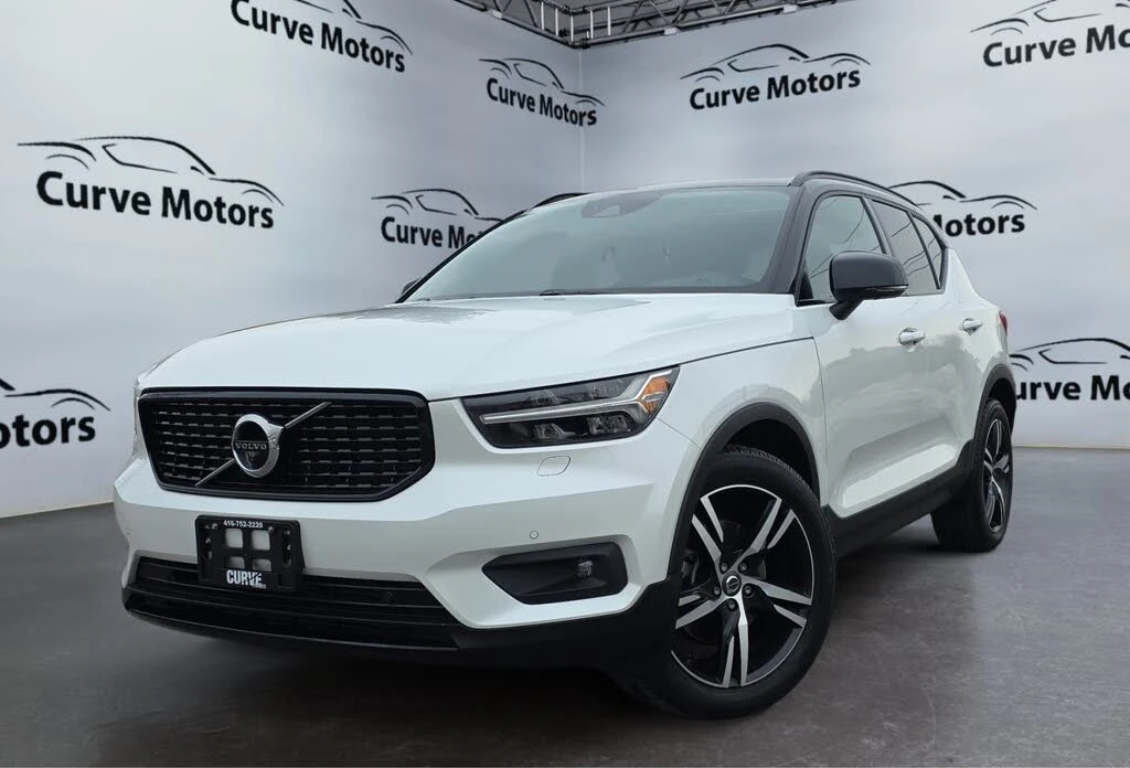 Volvo XC40 T5 R-Design AWD, снимка 2 - Автомобили и джипове - 53778595