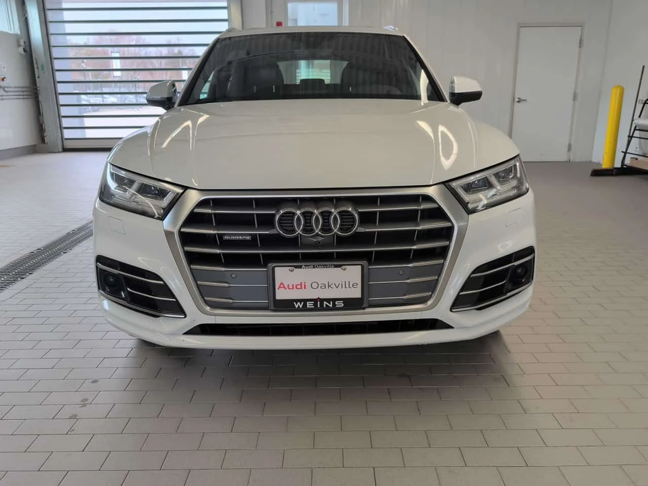 Audi Q5 Technik S Line Sport/ДИСТРОНИК/CARFAX/ОТ AUDI, снимка 2 - Автомобили и джипове - 53929609