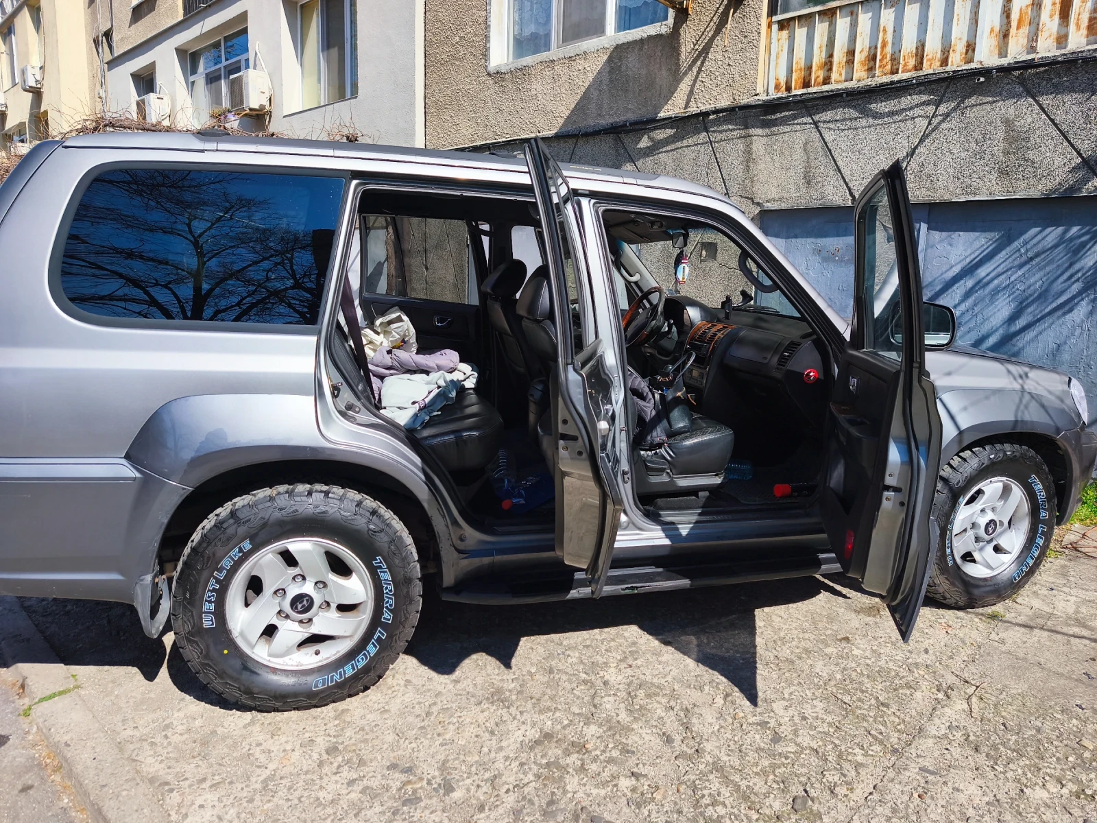 Hyundai Terracan, снимка 2 - Автомобили и джипове - 54399394