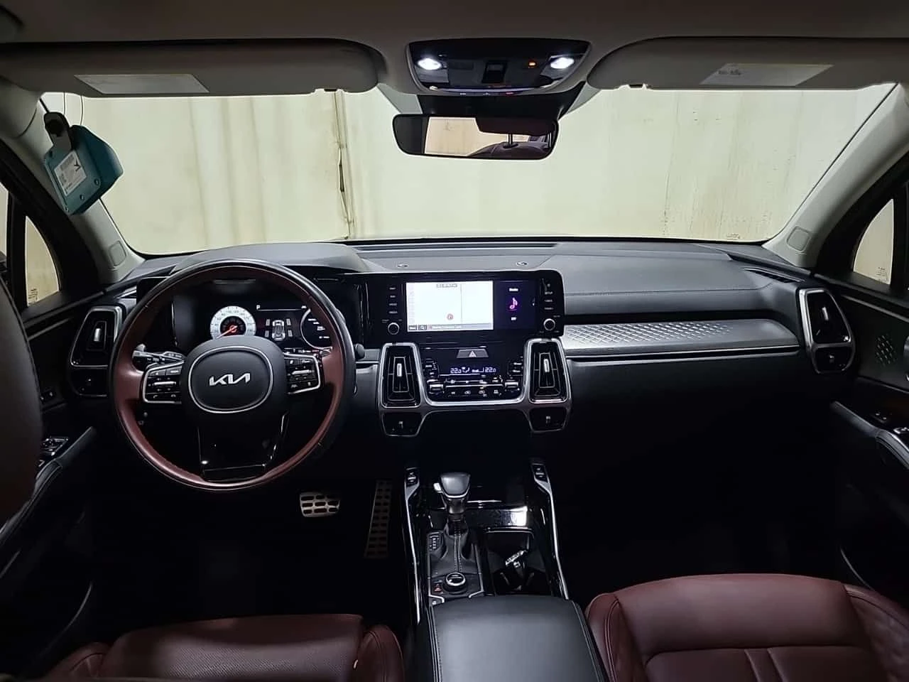 Kia Sorento * SX * CARFAX * Без инциденти * , снимка 7 - Автомобили и джипове - 54426971