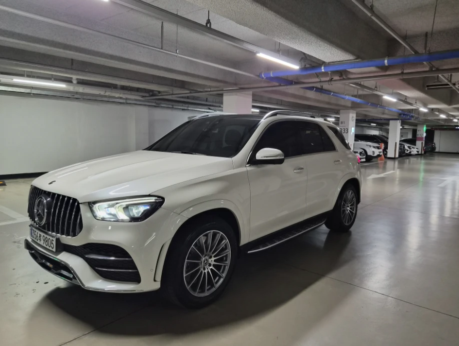 Mercedes-Benz GLE 450 AMG АМГ | ПОДГРЕВИ | ОБДУХВАНЕ | МАСАЖ, снимка 3 - Автомобили и джипове - 55191272