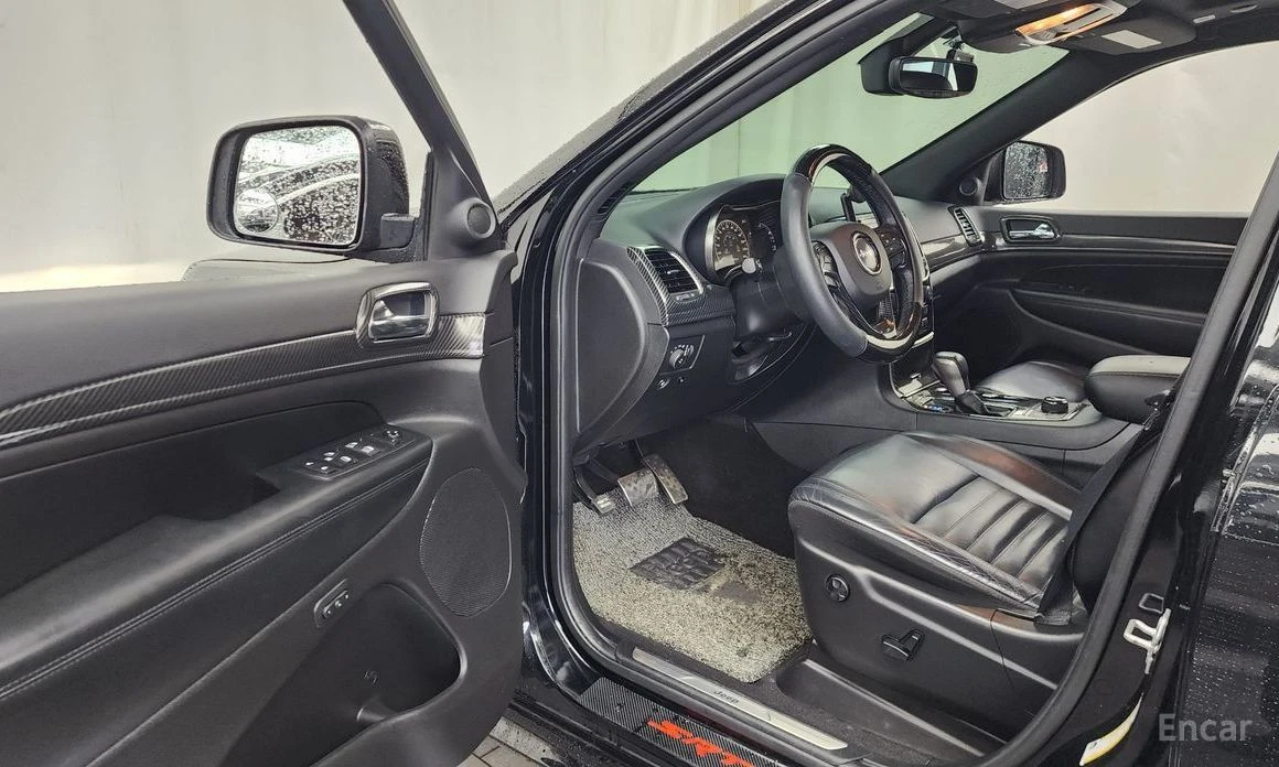 Jeep Grand cherokee, снимка 10 - Автомобили и джипове - 55398686