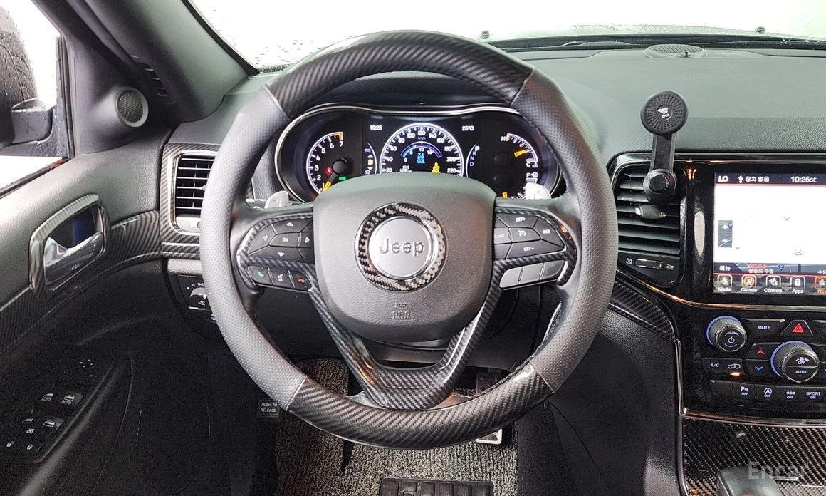 Jeep Grand cherokee, снимка 13 - Автомобили и джипове - 55398686