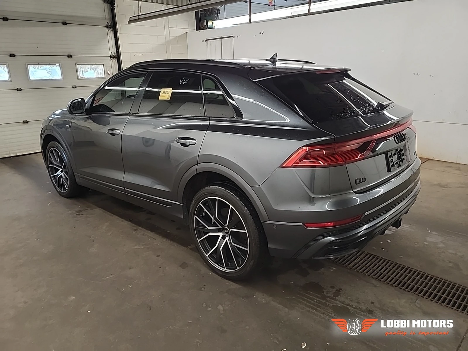 Audi Q8, снимка 4 - Автомобили и джипове - 56128960