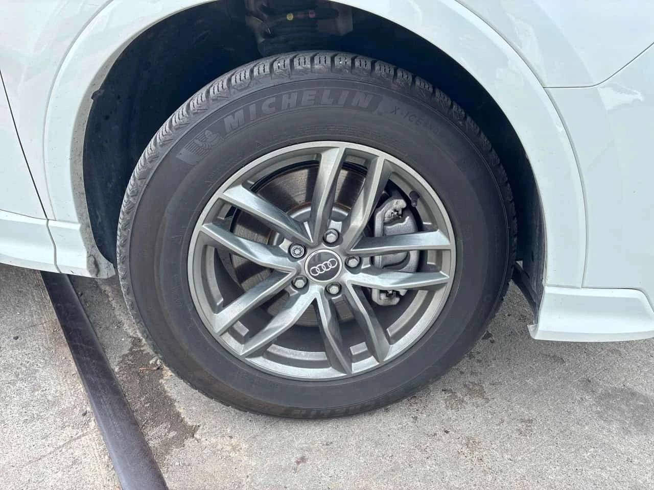Audi Q3, снимка 7 - Автомобили и джипове - 56730284