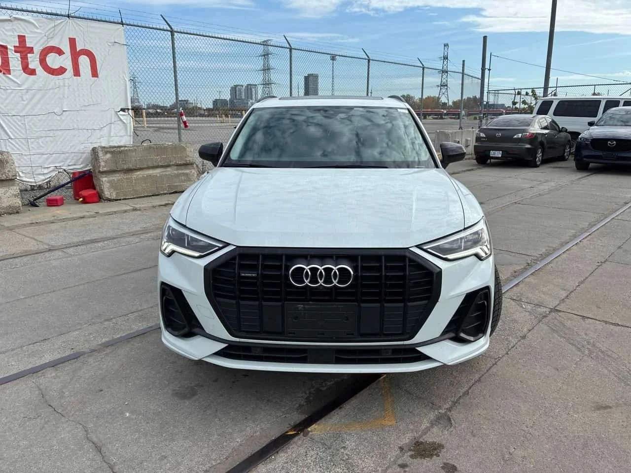 Audi Q3, снимка 6 - Автомобили и джипове - 56730284