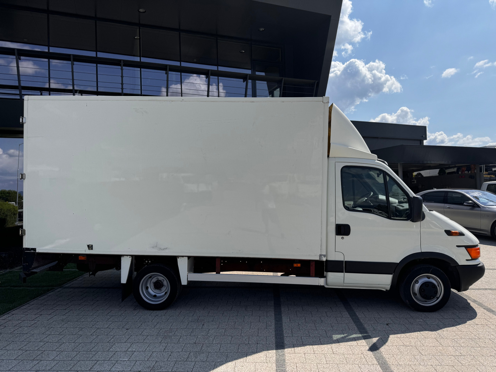 Iveco Daily 35C11 до 3.5т. 4, 20м. - изображение 9