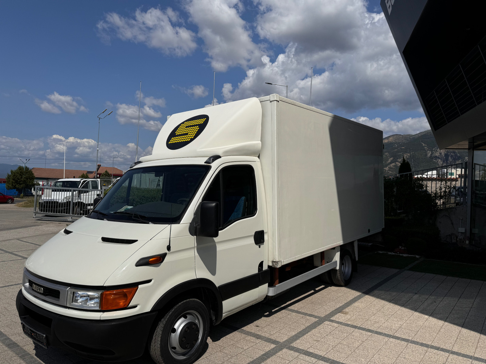 Iveco Daily 35C11 до 3.5т. 4, 20м. - изображение 3