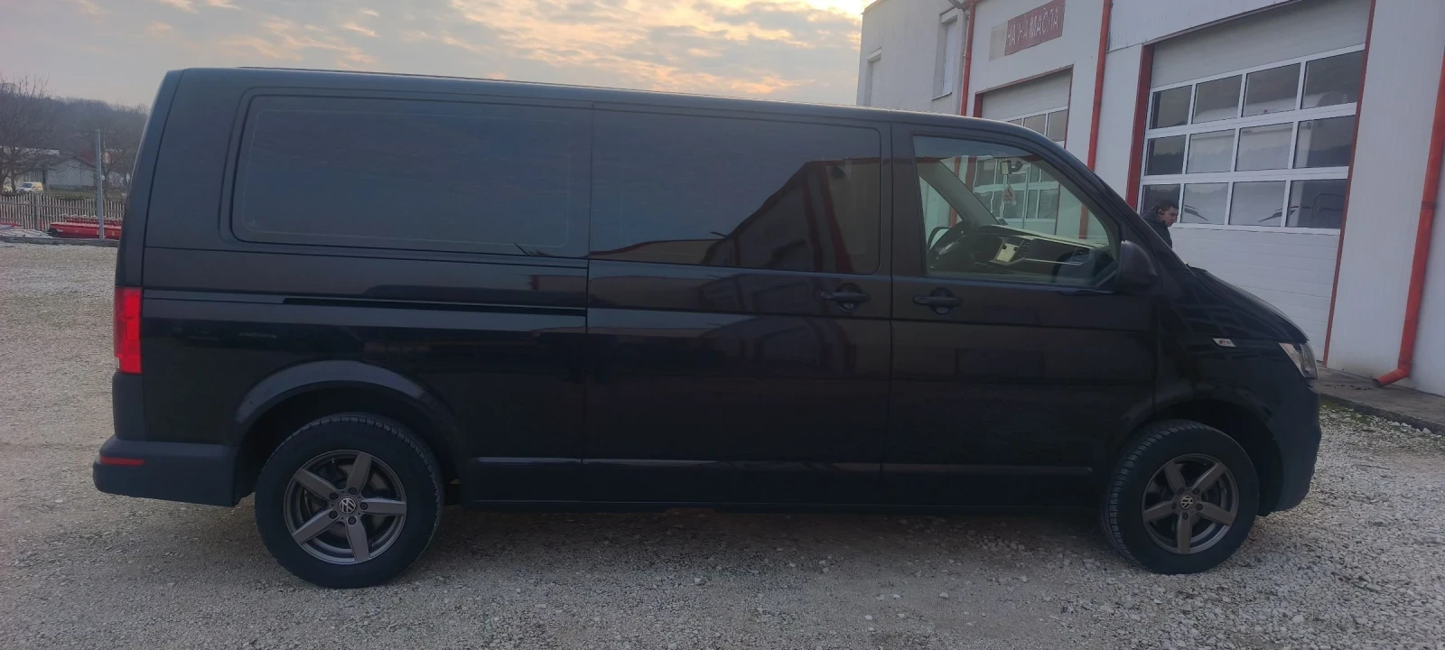 VW T6 2021г. Automatic, Long, 150 k.c., снимка 7 - Бусове и автобуси - 53642703