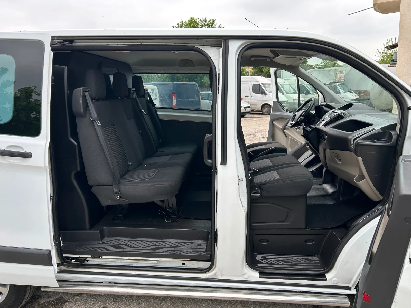 Ford Transit Custom 2.2TDCI ����� ������ 6 ����� | Mobile.bg � ����������� 11