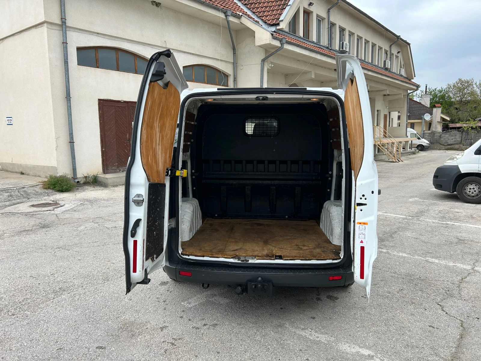 Ford Transit Custom 2.2TDCI ����� ������ 6 ����� | Mobile.bg � ����������� 12