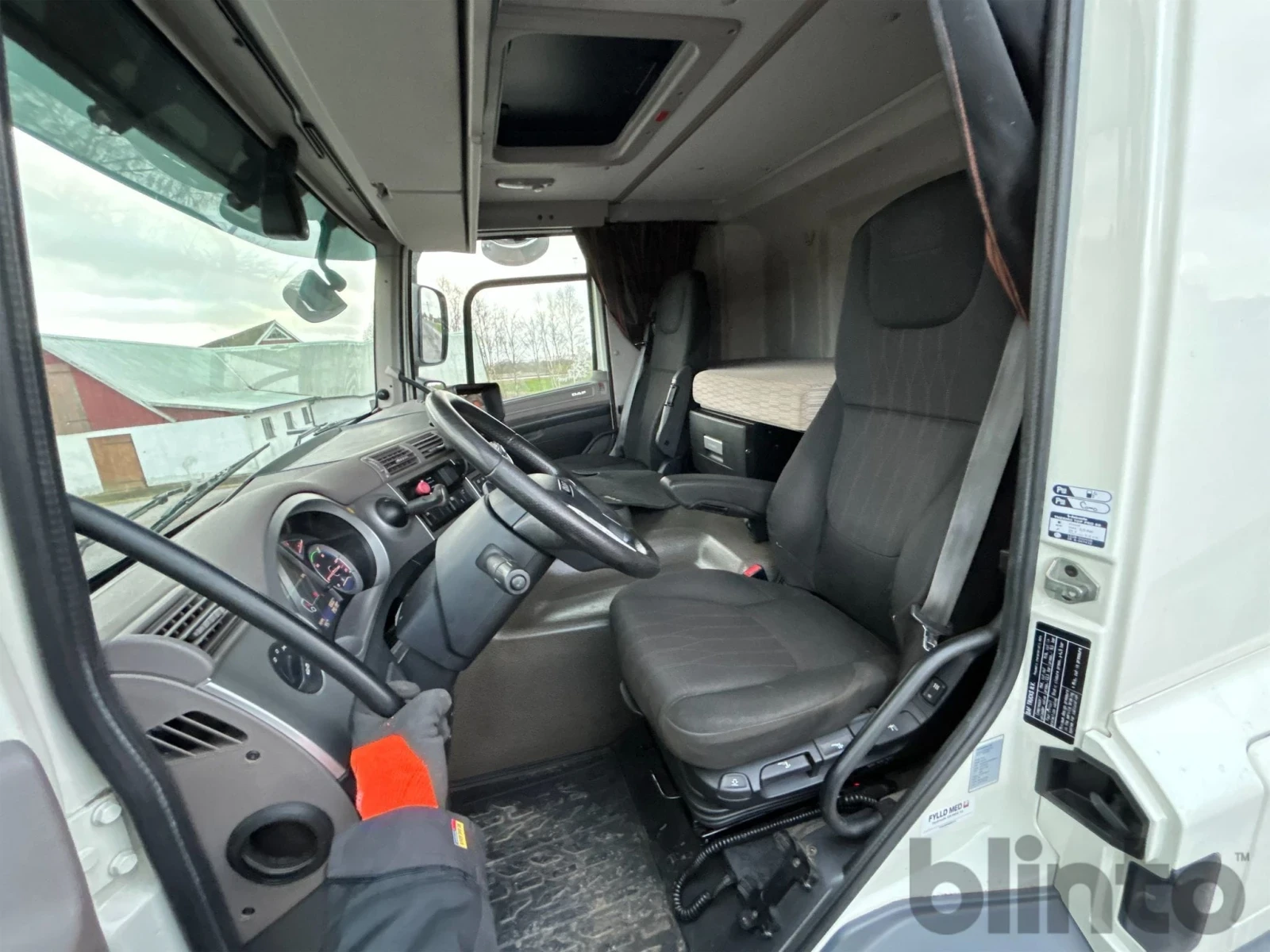 Daf CF 410 6x2 със самосвална  каросерия Zetterberg ZD4 - изображение 3