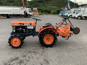 Трактор Kubota B6000DT, снимка 2 - Селскостопанска техника - 42746726