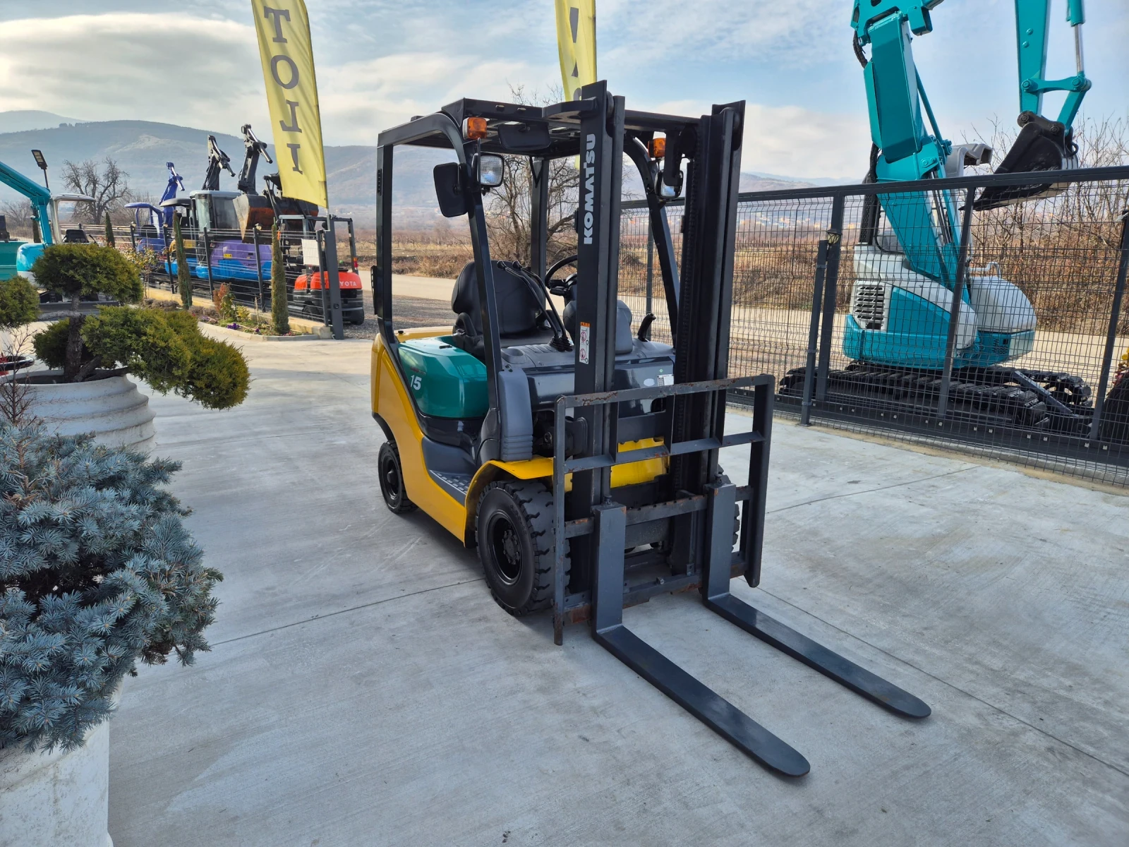  Komatsu  *  *   * ! | Mobile.bg   7