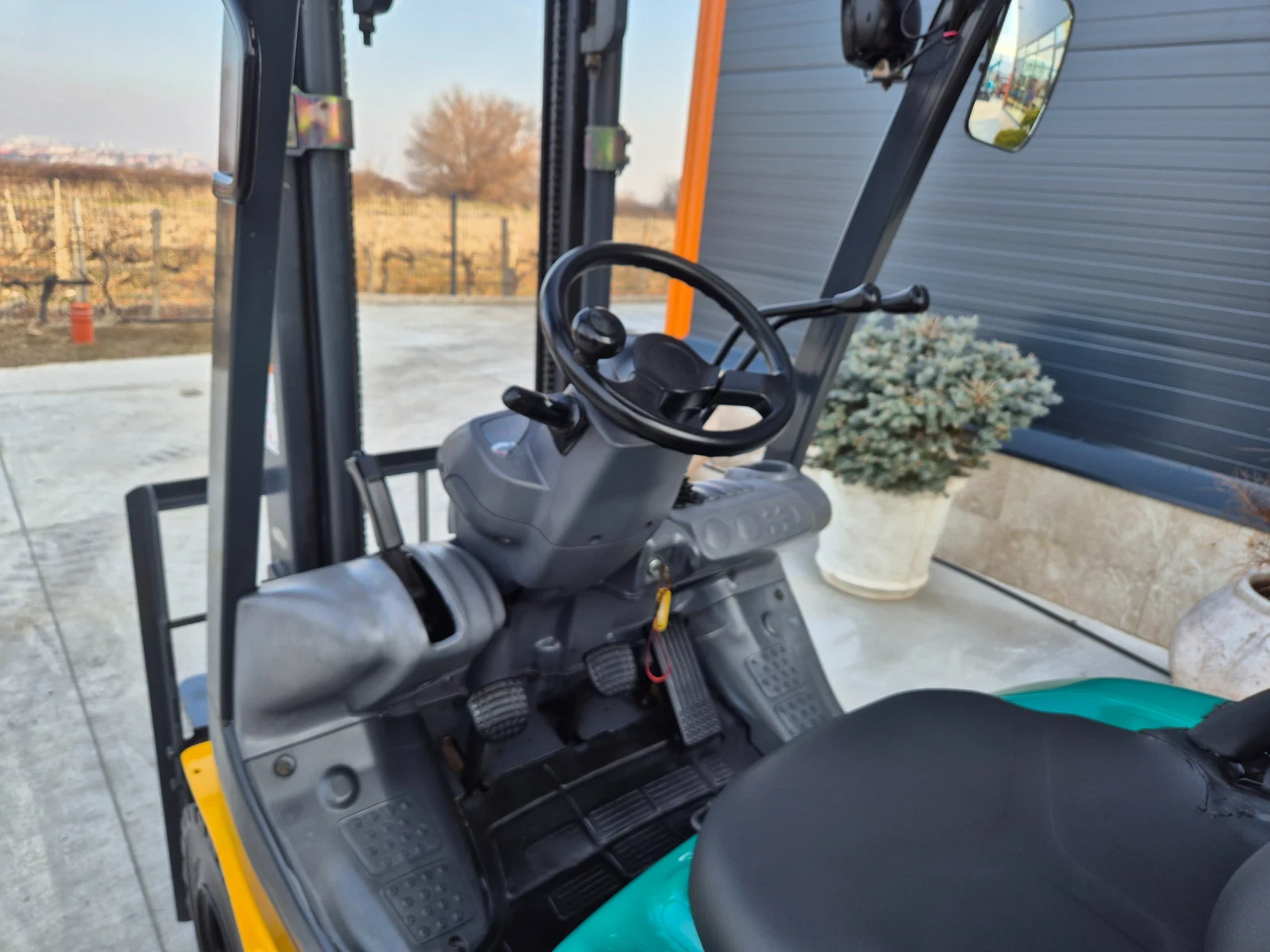  Komatsu  *  *   * ! | Mobile.bg   9