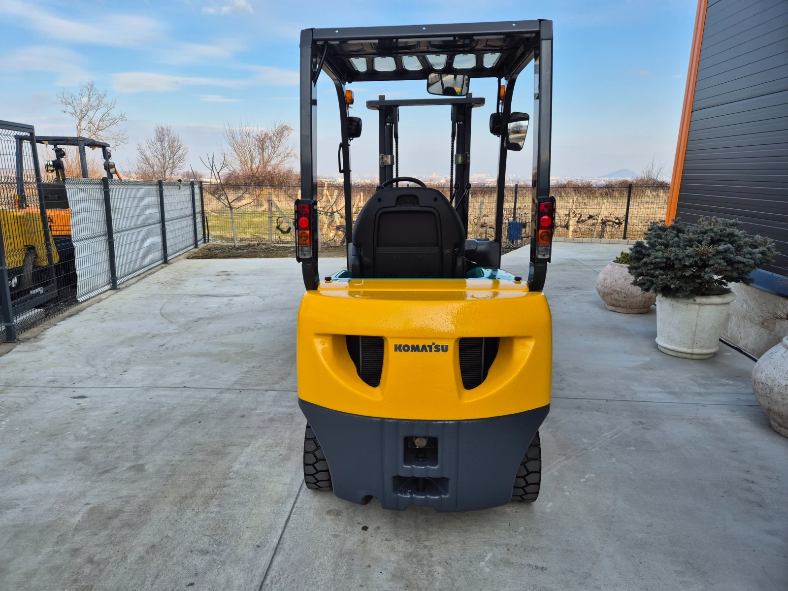  Komatsu  *  *   * ! | Mobile.bg   4