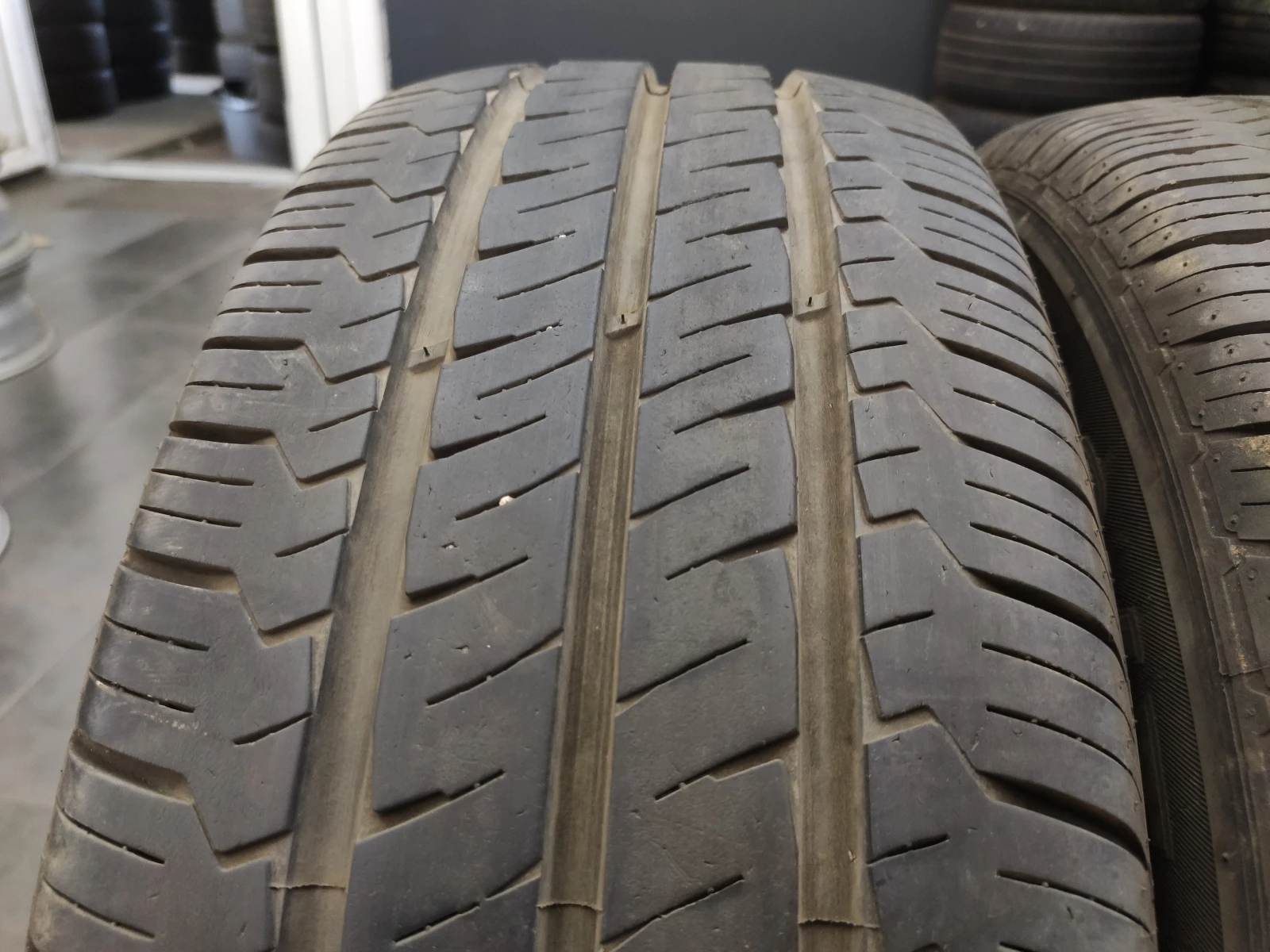  235/65R16 | Mobile.bg   2