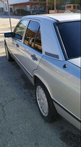 Mercedes-Benz 190 Automatic 2.0Benzin , снимка 4
