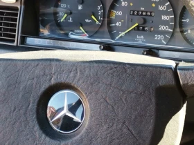 Mercedes-Benz 190 Automatic 2.0Benzin , снимка 9
