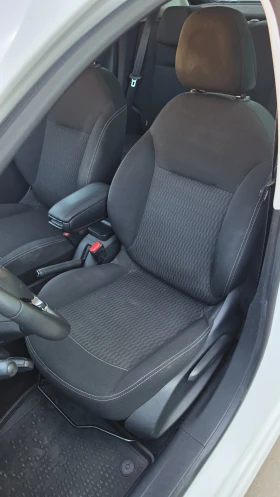 Peugeot 208 1.5 blue hdi, снимка 11