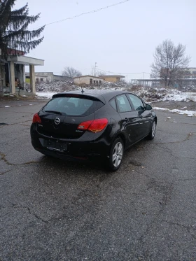 Opel Astra 1.3 CDTI Ecoflex, снимка 4