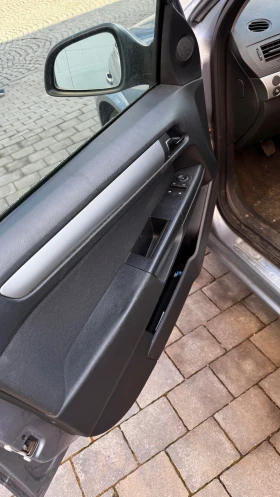 Opel Astra - 1900 € / 3716.08 лв. - 54357600 8