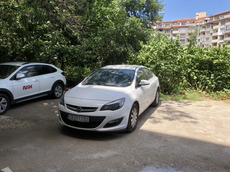 Opel Astra, снимка 2 - Автомобили и джипове - 47184674