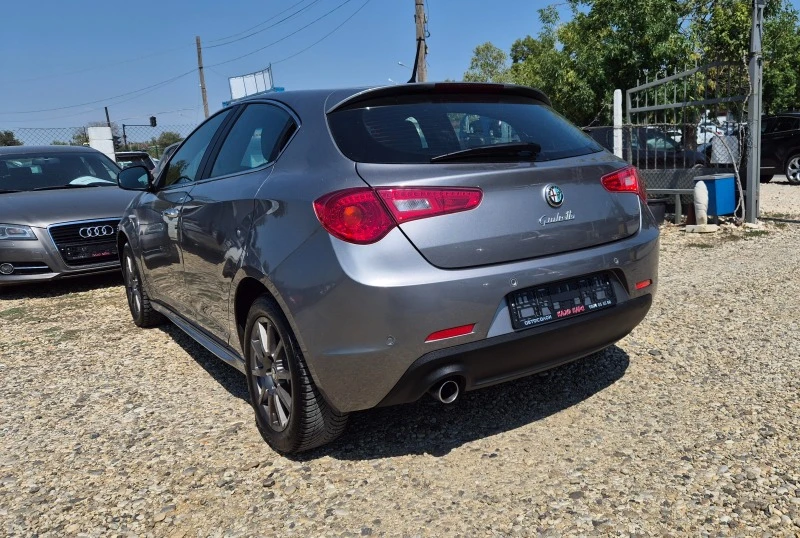 Alfa Romeo Giulietta 6 - СКОРОСТИ, снимка 5 - Автомобили и джипове - 46790323