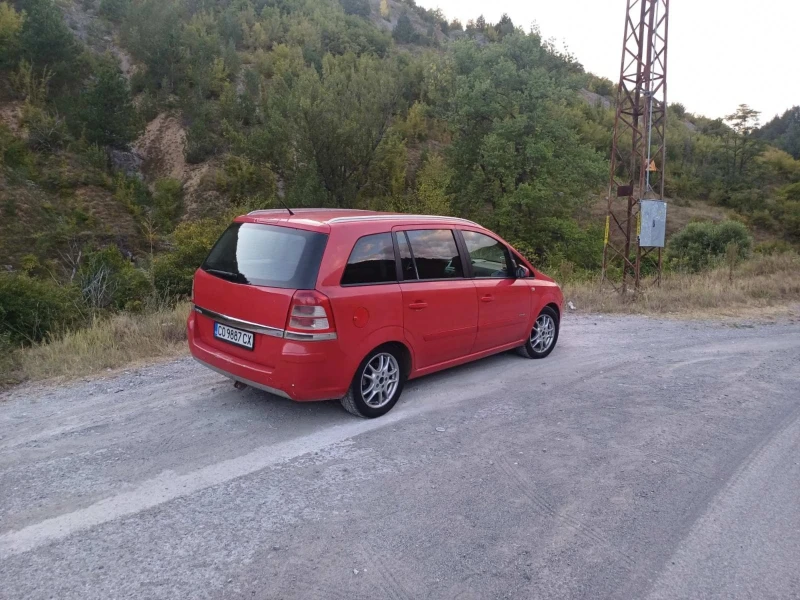 Opel Zafira, снимка 5 - Автомобили и джипове - 47325310