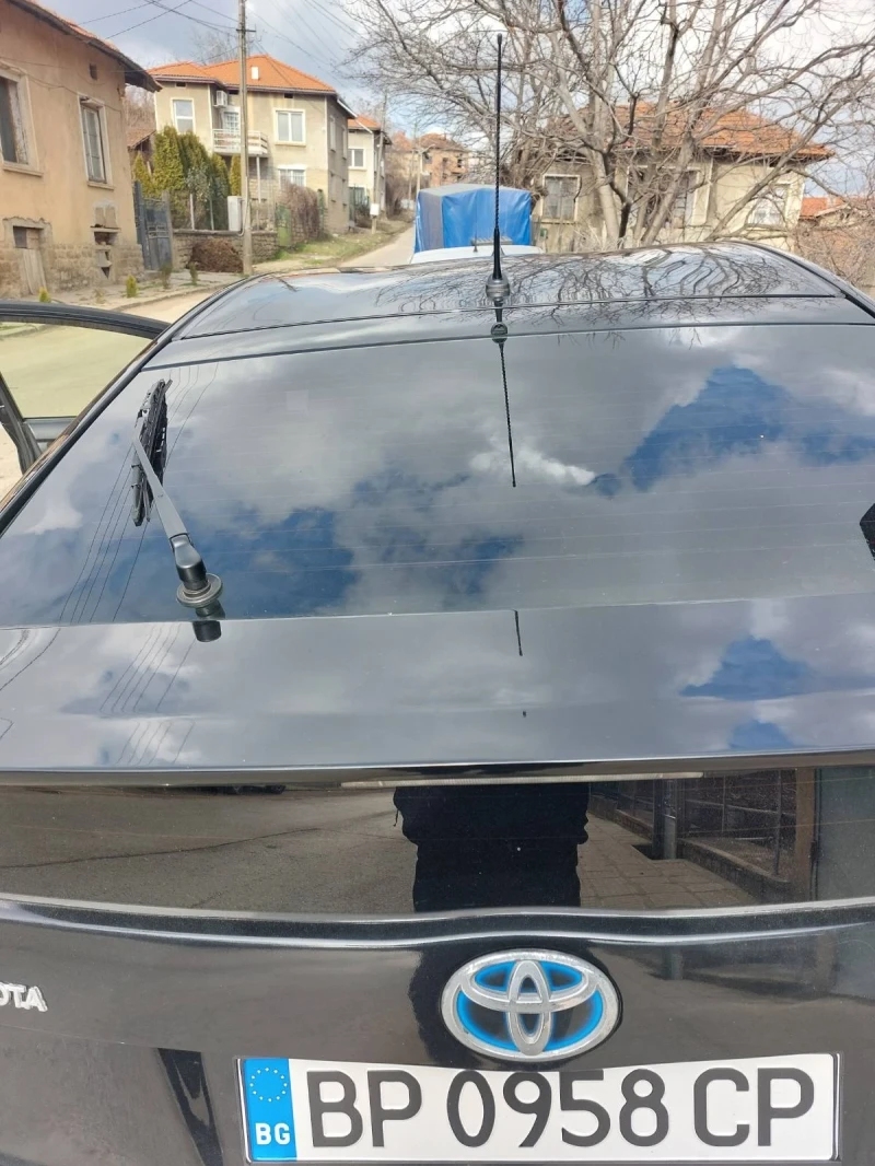 Toyota Prius 1.8, снимка 7 - Автомобили и джипове - 48961116